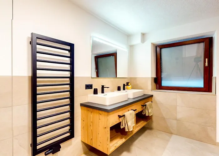 Haus Matteo * 외치